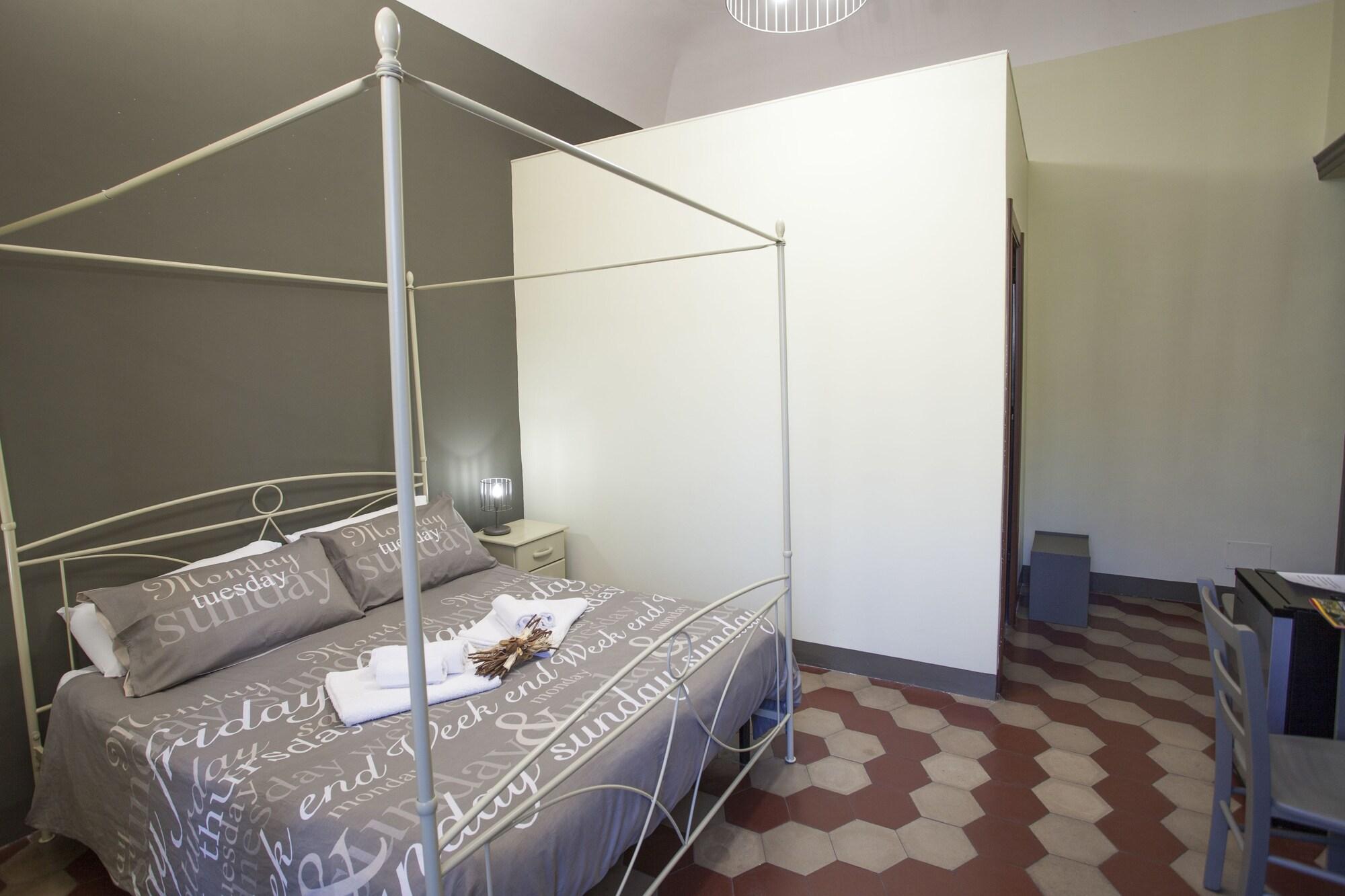 Siciliaetnamare Bed & Breakfast Рипосто Екстериор снимка
