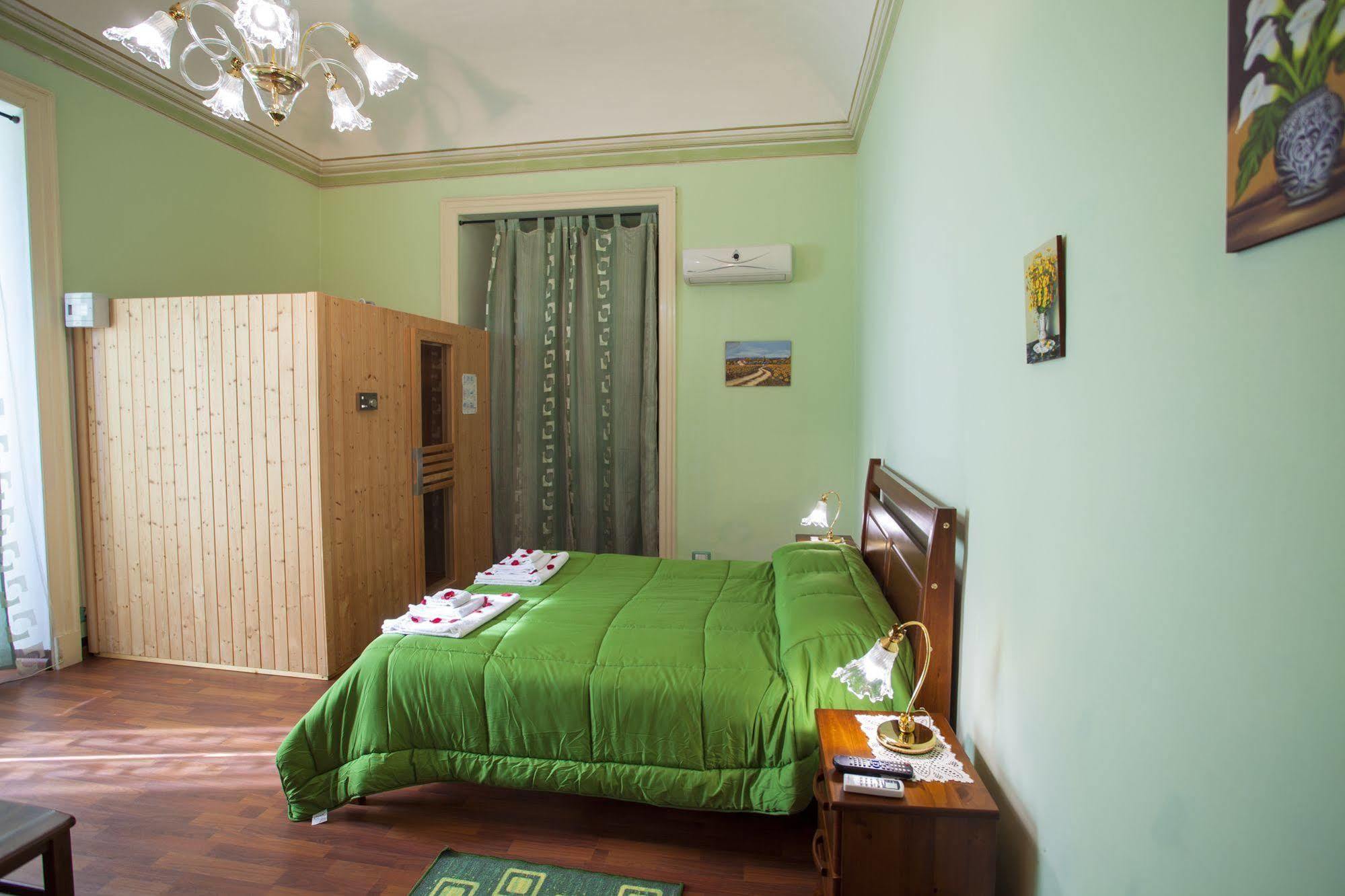 Siciliaetnamare Bed & Breakfast Рипосто Екстериор снимка