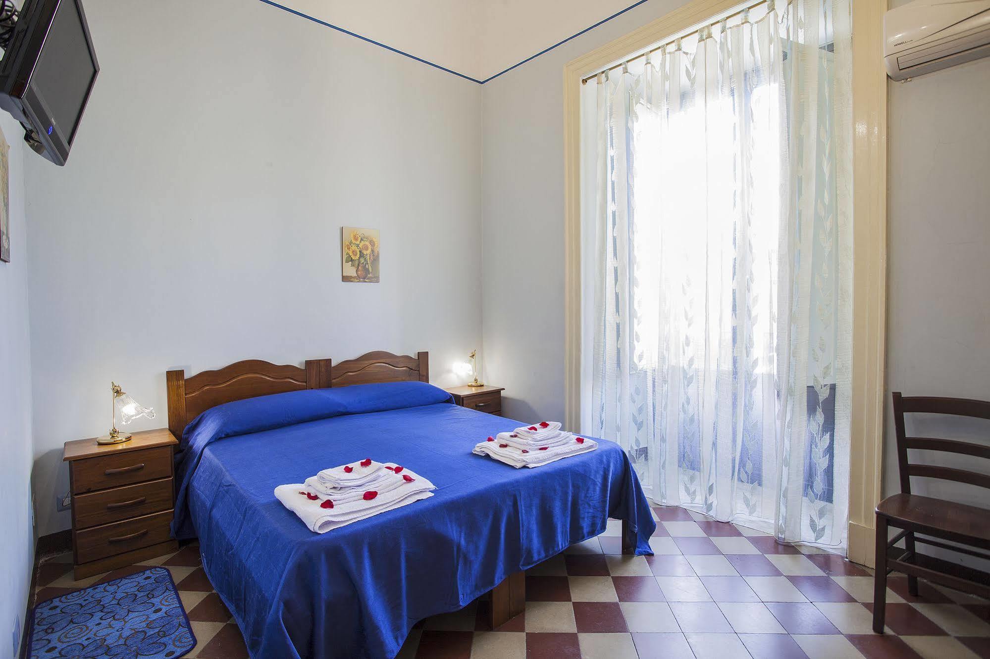 Siciliaetnamare Bed & Breakfast Рипосто Екстериор снимка