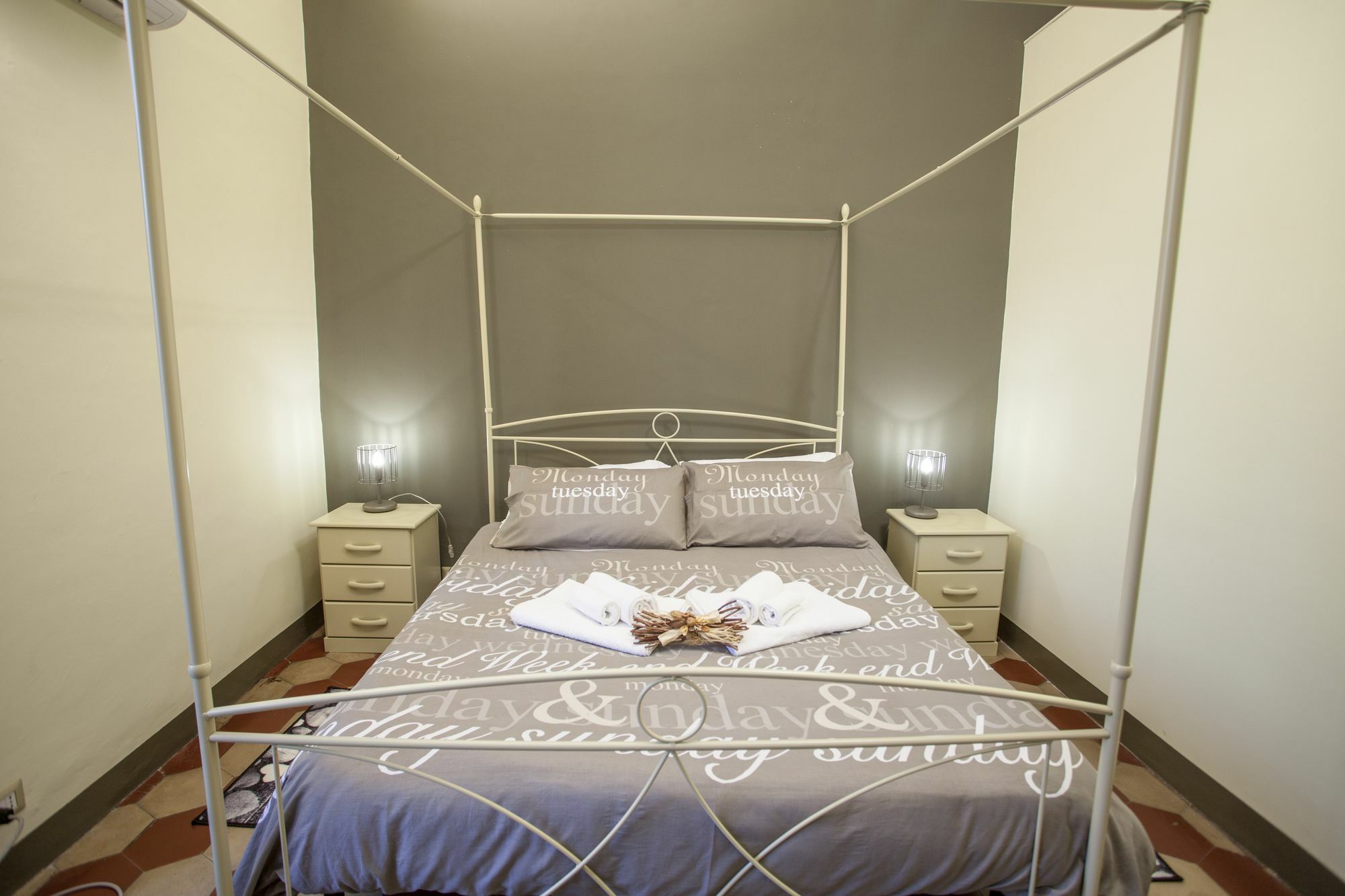 Siciliaetnamare Bed & Breakfast Рипосто Екстериор снимка